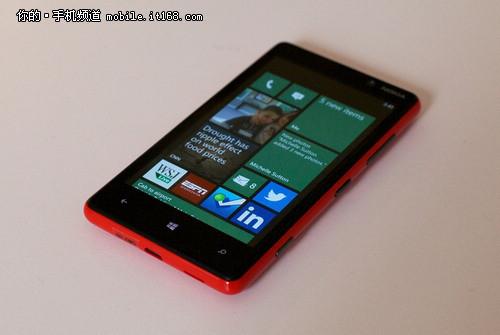 诺基亚lumia 820诺基亚Lumia820